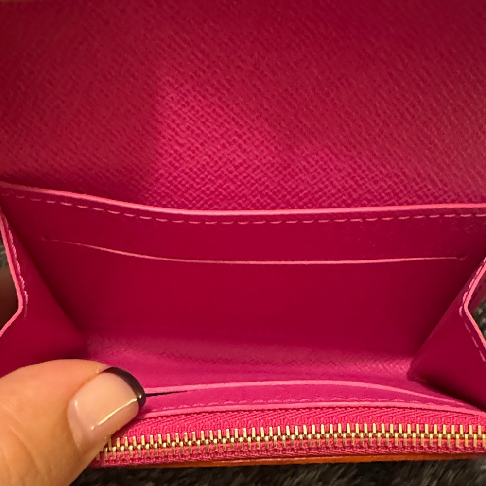 NWT LV and TM White Multicolor Rosalie wallet 2026!! - Picture 6 of 6